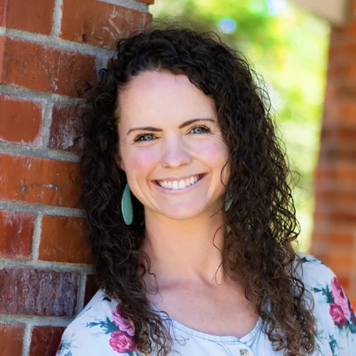 Physical Therapist Lakewood CO Alysha Schuring